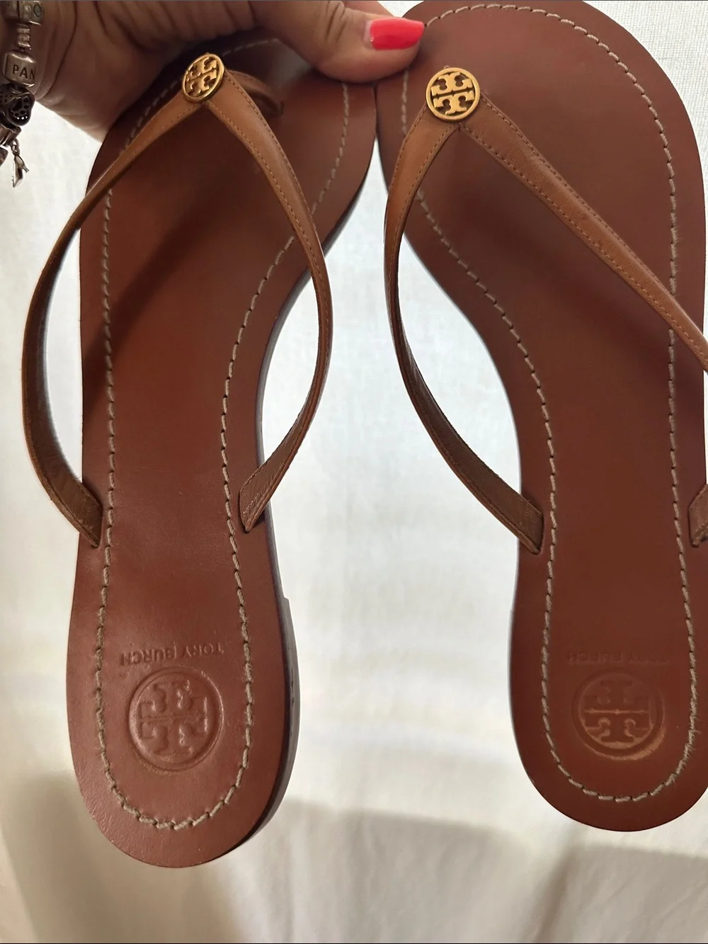 Tory Burch Brown Leather Logo Terra Thong Sandals with Gold Emblem 11 EUC